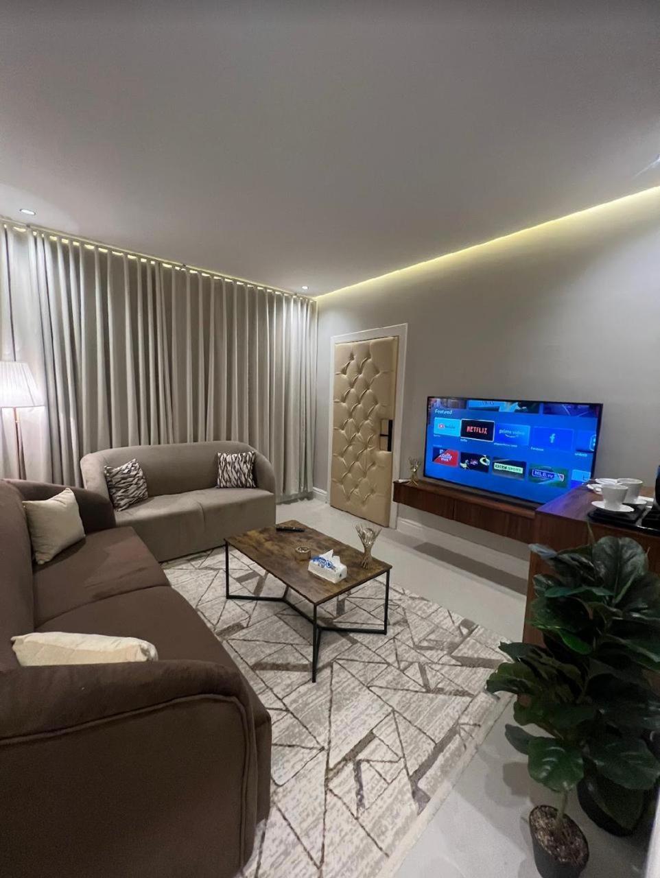 سمارت انترى بالملقا Apartment Riyadh