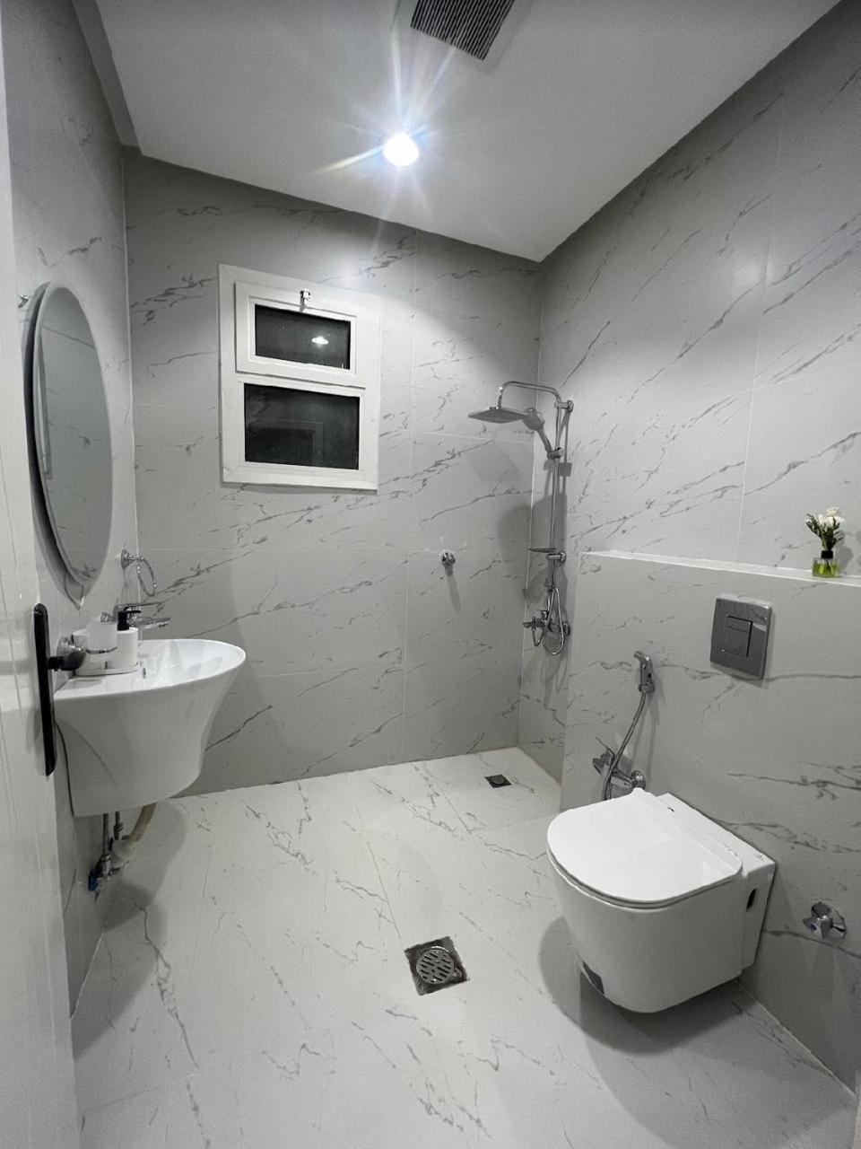 سمارت انترى بالملقا Apartment