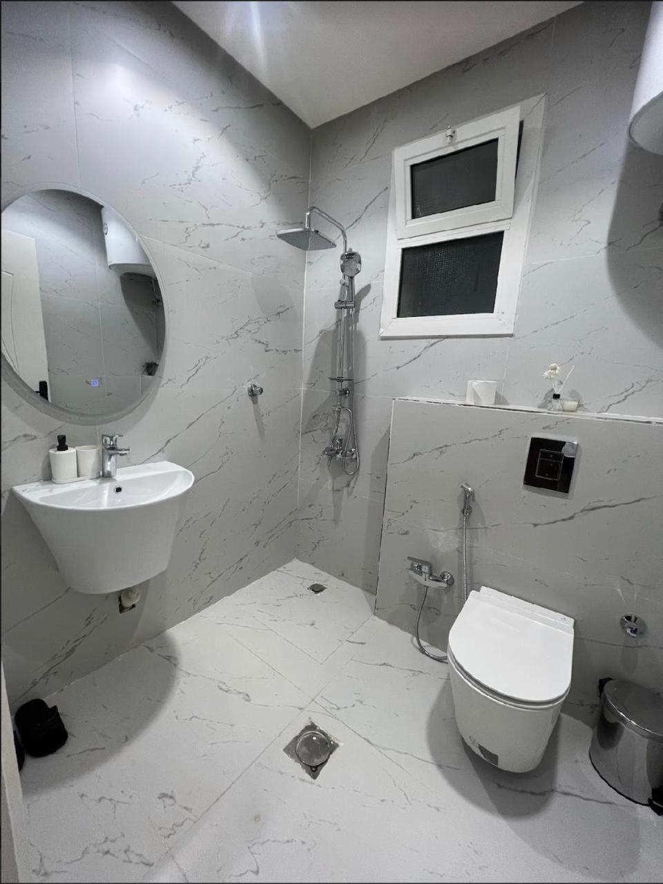 Apartment سمارت انترى بالملقا Riyadh