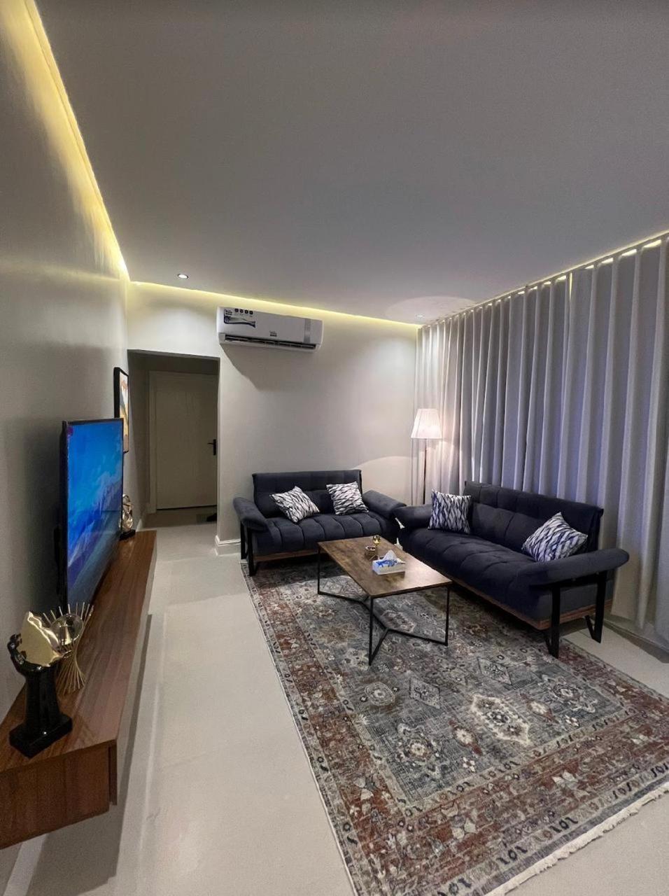 Apartment سمارت انترى بالملقا Riyadh
